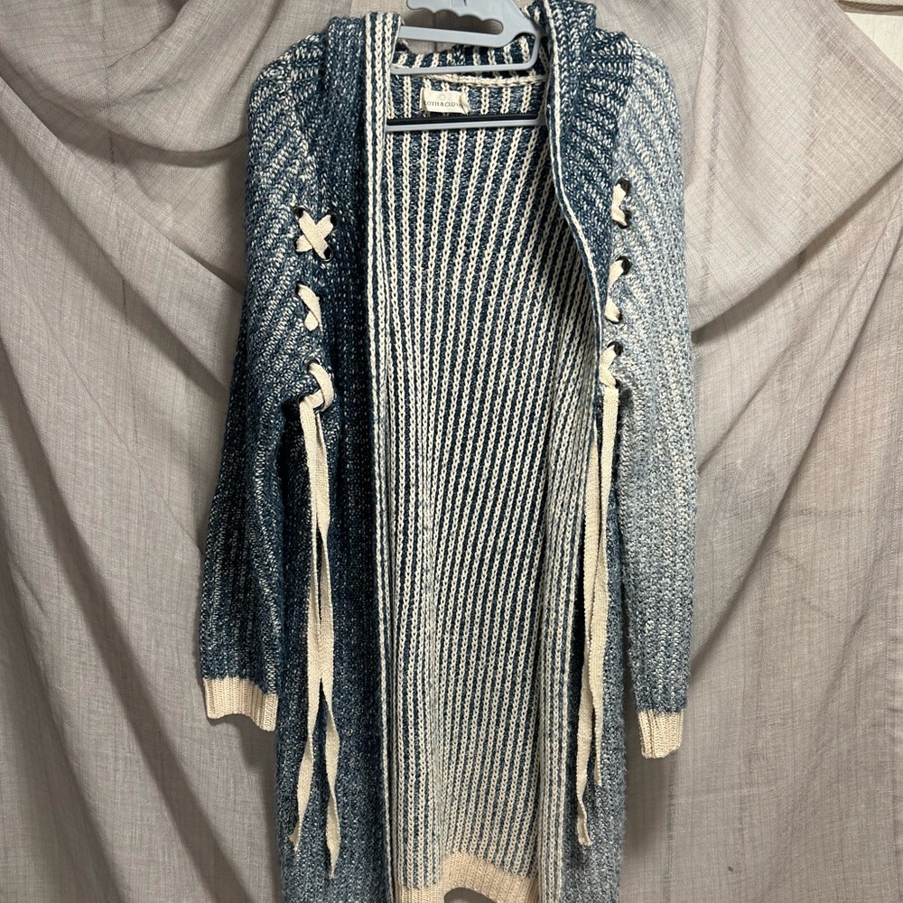 KLOTH & CLOVER Hooded Blue Knit Braided Cardigan Sweater